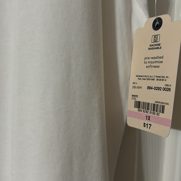 NWT - St John’s Bay women’s essential tee size 1X - Picture 3 of 6